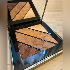 Burberry Eyeshadow Palette - Warm Brown and Tan Hues